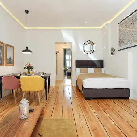4 Personen Altbau Apartment nahe Kurfürstendamm Berlin Exterior foto