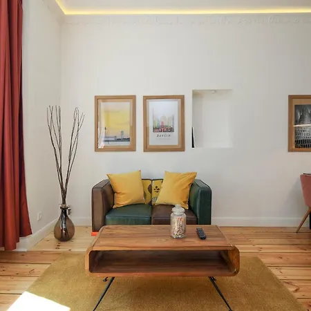 4 Personen Altbau Apartment nahe Kurfürstendamm Berlin Exterior foto