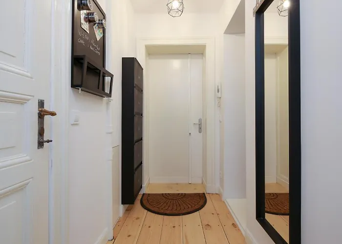 4 Personen Altbau Apartment Nahe Kurfuerstendamm - Romeo & Julia