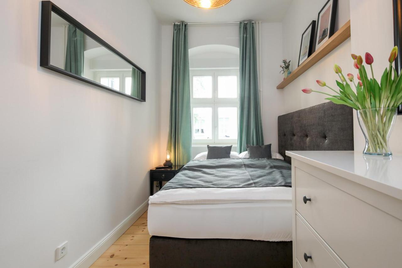 Apartment 4 Personen Altbau Nahe Kurfuerstendamm - Romeo & Julia